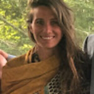 Meet your Posher, Julia